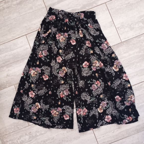 Carole Little Pants & Jumpsuits Vintage Carole Little Gauze Floral